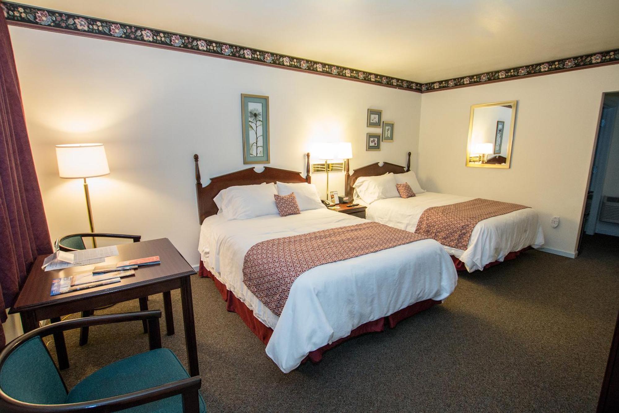 The Chalet Motel Mequon Dış mekan fotoğraf