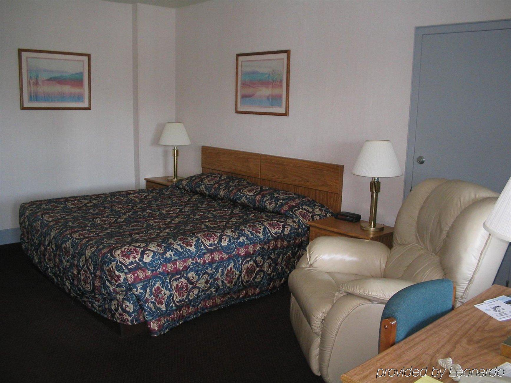 The Chalet Motel Mequon Oda fotoğraf