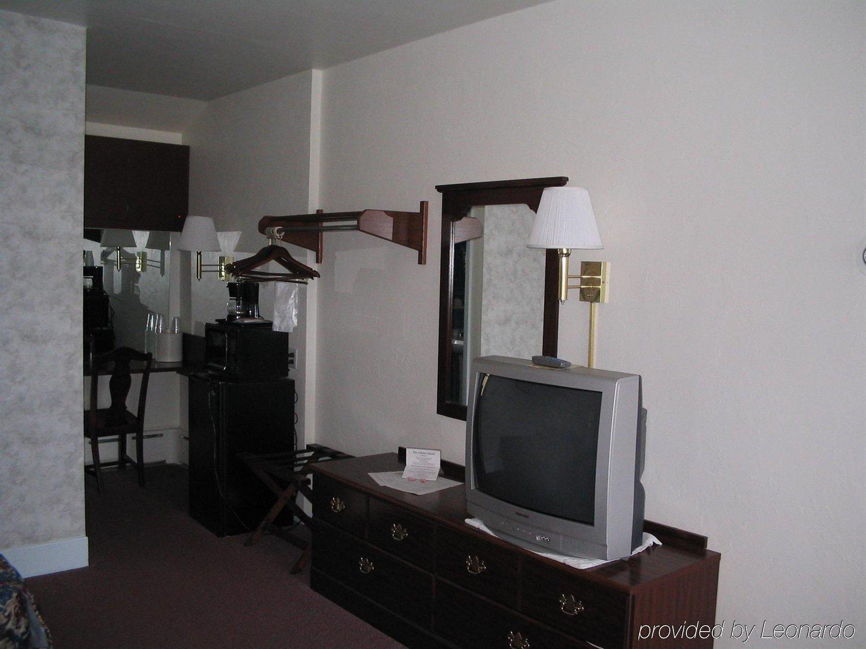The Chalet Motel Mequon Dış mekan fotoğraf